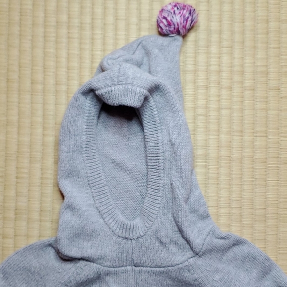 Gymboree Sweater-Knit Winter Poncho w/ PomPom Hood - Picture 2 of 4